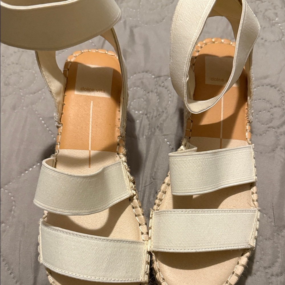 Dolce Vita Women's Cream Espadrille Sandals